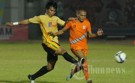 Panitia Semifinal Inter Island Cup Sediakan 23.000 Tiket