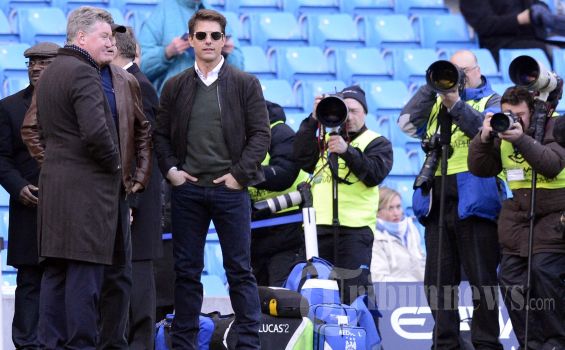 Tom Cruise Tonton Langsung Derby Manchester