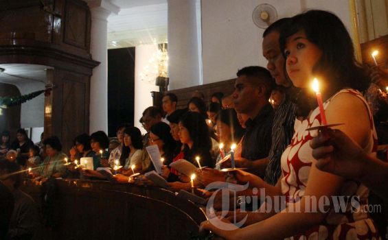 Bunyi Petasan Ganggu Pelaksanaan Misa Natal