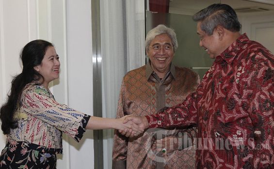 Beri Selamat Ulang Tahun ke Sang Ayah, Puan Maharani Menangis