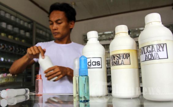 Nonton Bioskop dan Parfum Masuk Komponen Upah Minimum Buruh