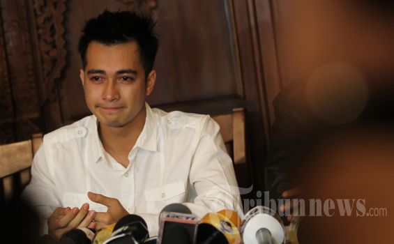 Eza Gionino Didakwa Menganiaya, Mantan Pacarnya Bilang Begini