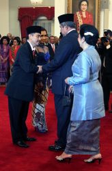Roy Suryo Janji Copot Pejabat Kemenpora Korup