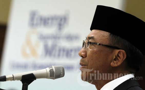 Jero Wacik Ajak Perusahaan Mobil Sayangi Indonesia