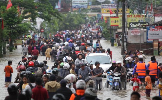 Pengungsi Ciledug Butuh Karbol