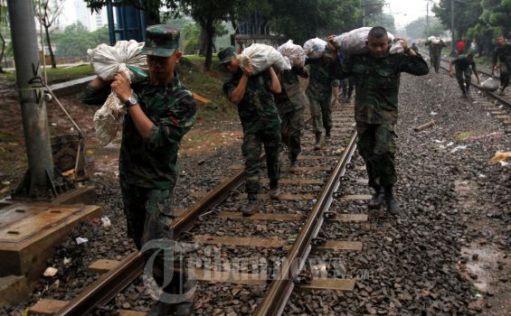 Pangdam: Pengerahan Pasukan Atasi Banjir bukan karena di Kawasan Elite