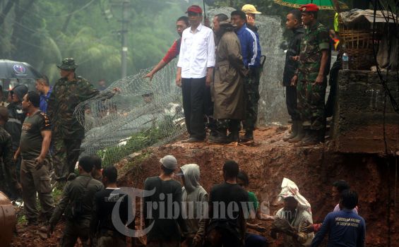 Tanggul Baru Sudah Jebol, DPR Minta Polisi Selidiki