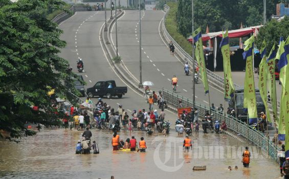 KNPI Serukan Pemuda Bantu Korban Banjir Jakarta