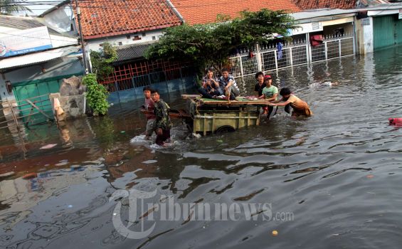 Jokowi: Mudah-mudahan Ramalan BMKG Meleset