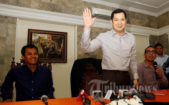 Hary Tanoe Keluar Bikin Citra Partai Terpuruk