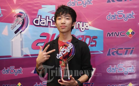 Penyanyi Gavin MJ Mengoplos Pop, Rock, Dangdut di Album Satu Hati