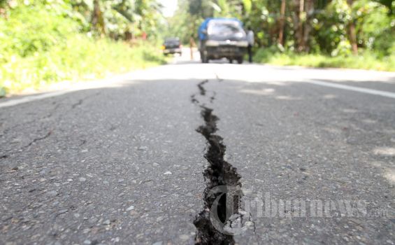 Gempa Susulan Bikin Panik Jemaah Salat Jumat