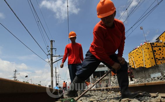 Perawatan Infrastruktur Kereta Api 2013 Butuh Rp 1,7 Miliar