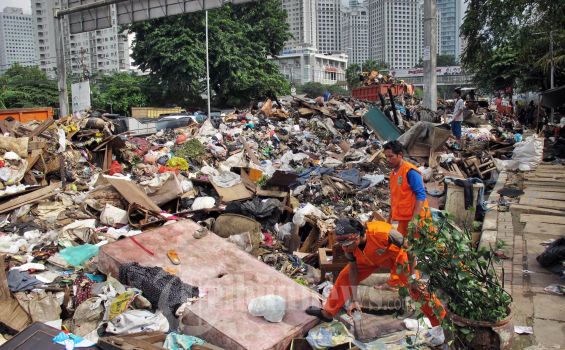 YLKI Kritik Media yang Menghimpun Dana Publik untuk Korban Banjir