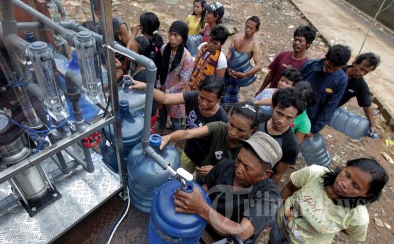 Jokowi Akan Percepat Normalisasi Waduk Pluit