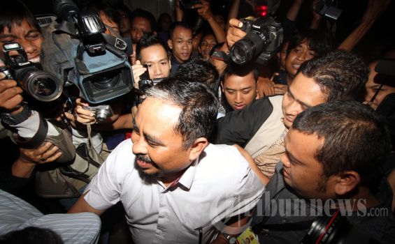 Tiga Pengacara Siap Dampingi Luthfi Hasan