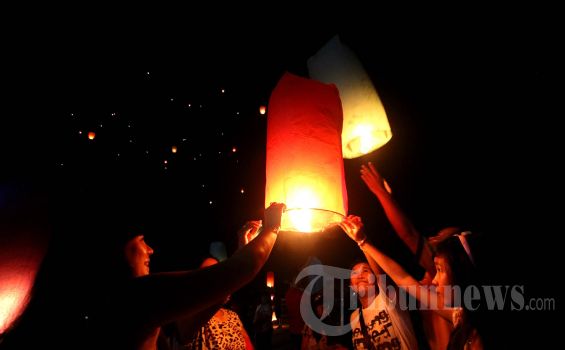 Lampion Dipercaya Pengusir Roh Jahat