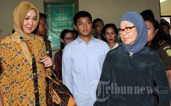 Hatta Rajasa: Saya dan Rasyid Patuh Hukum