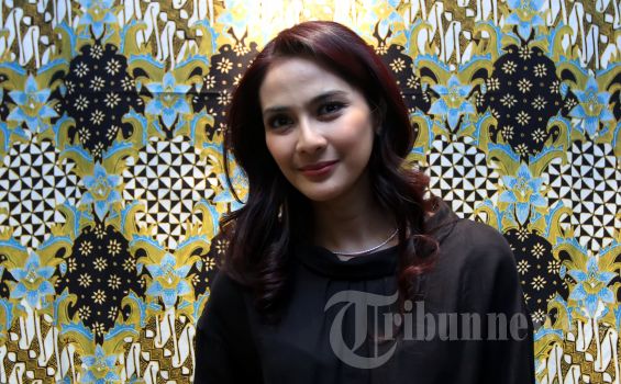 Begini Reaksi Maudy Koesnaedi Saat Ditanya Tentang Raffi Ahmad