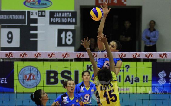 Putri Petrokimia Perbanyak Sparing