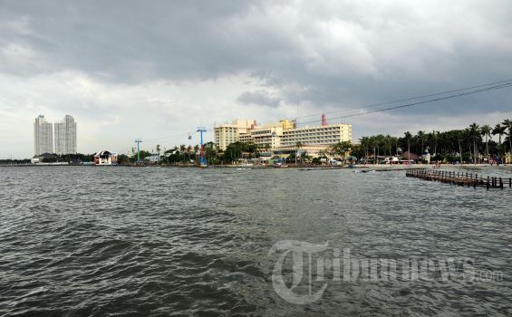 Ahok: Tak Ada Jalan Lain Selain Reklamasi Selamatkan Pantai Jakarta