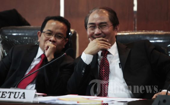 Jimly Tak Berminat Jadi Anggota Komite Konvensi Demokrat
