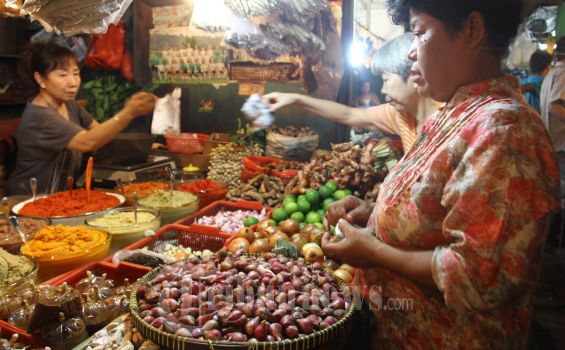 Pedagang Desak Mendag Turunkan Harga