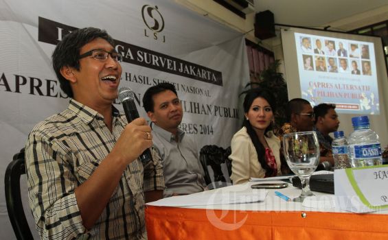 Informasi Selalu Disusupi Kepentingan