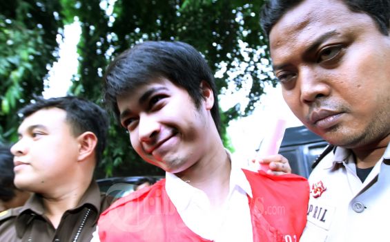 Ini Senjata Eza Gionino untuk Bantah Kebohongan Ardina Rasti