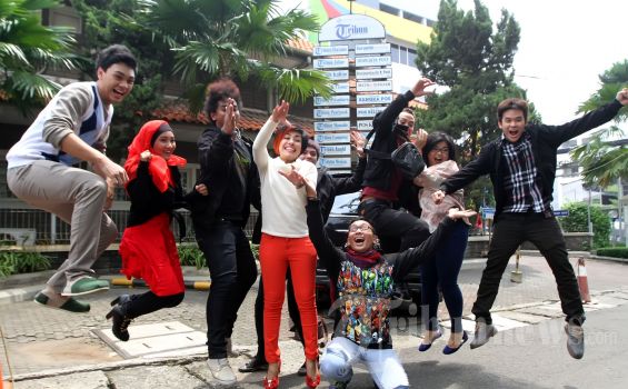 Bintang-bintang X Factor Indonesia Kunjungi Markas Tribunnews.com