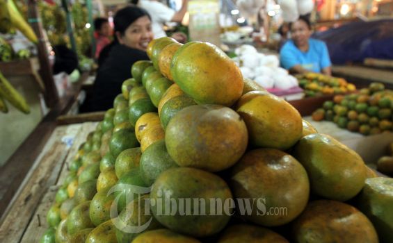 Stok Minim, Harga Buah Lokal Mulai Naik