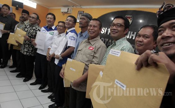Sepuluh Kandidat Pilwali Makassar Lolos Tes Kesehatan