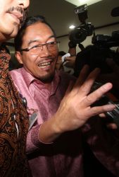 Aib Menteri Suswono Terkuak di Persidangan