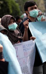 Lurah-Kades Tolak Pembagian BLSM