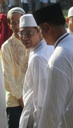 Dengarkan Tuntutan Jaksa, Fathanah Tidak Ditemani Sefti