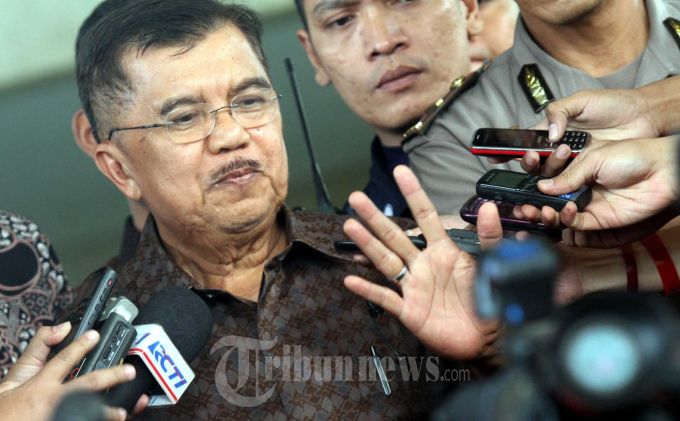 JK Minta Atut Mundur dari Struktur Golkar