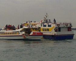 Tabrakan Dua Kapal Tidak Ganggu Pelayaran di Tanjung Perak