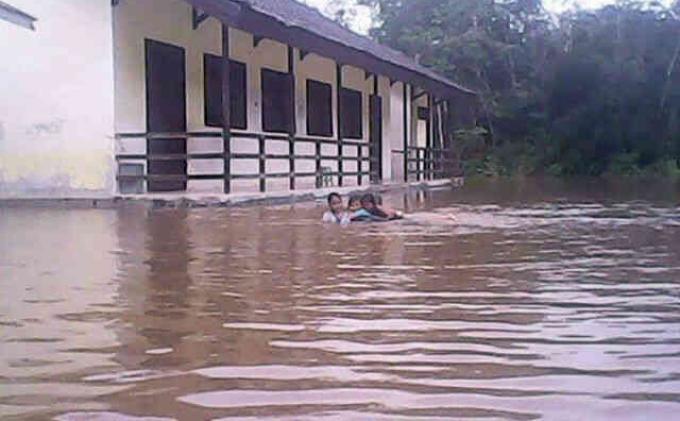 Banjir Rendam Tiga Desa di Sanggau