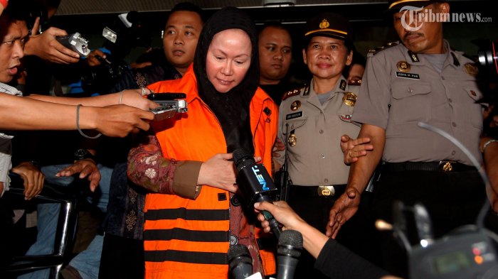 Ratu Atut Bawa Vitamin ke dalam Tahanan