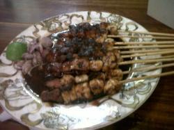 Rasakan Sensasi Empuk di Setiap Gigitan Sate Sum Sum