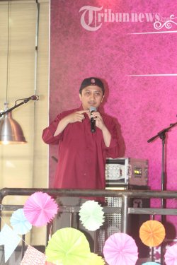 Emosional Kurikulum 2013 Dihapus, Ustaz Yusuf Mansyur Ditelepon Anies Baswedan