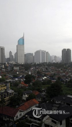 BMKG: Waspada Hujan dan Angin Kencang di Jakarta Hari Ini