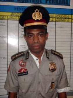 Kombes Gadungan Tipu Kapolres Ende