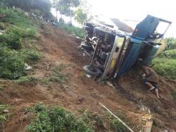 Iin Sempat Ditilang di Lamongan Karena Kelebihan Muatan