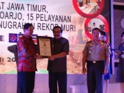 ATM Samsat Jatim Dapat Penghargaan MURI