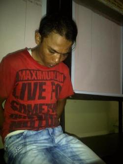 Sekali Senggol Ponsel Hairunisa Lenyap di Pasar