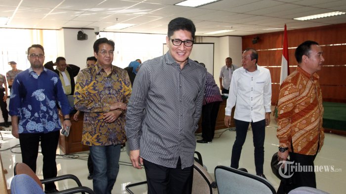 Mirwan Amir dan DPRD Sumatera Barat Diperiksa KPK