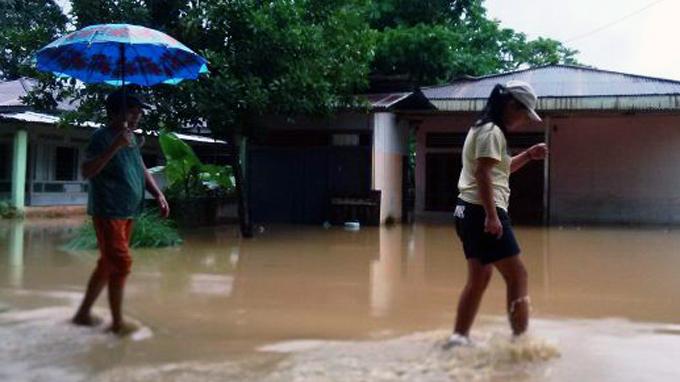 BREAKING NEWS: Puluhan Rumah di Dumoga Terendam Banjir