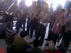 Sopir MPU Mogok, Penumpang di Situbondo Keleleran