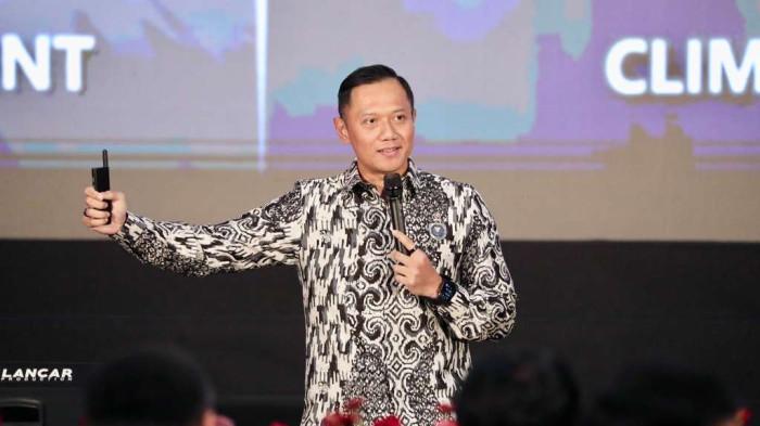 AHY: Pembangunannya Indonesia Timur Masih Tertinggal karena Konektivitas Belum Memadai